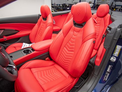 New 2026 Maserati GranCabrio Modena image 13