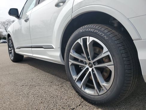 New 2026 Audi Q7 2.0T Premium image 2