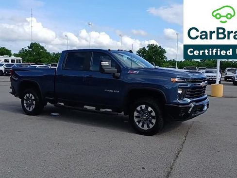 Certified 2025 Chevrolet Silverado 2500 Custom w/ Custom Value Package AWD/4WD image 2