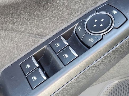 New 2026 Ford Escape SE w/ Class II Trailer Tow Package image 24