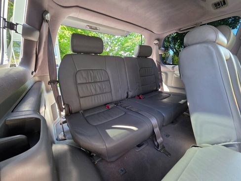 Used 2004 Lexus LX 470 4WD image 36
