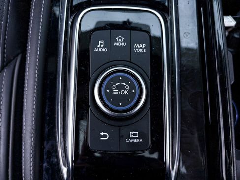 Used 2023 INFINITI QX80 Sensory w/ Cargo Package image 31