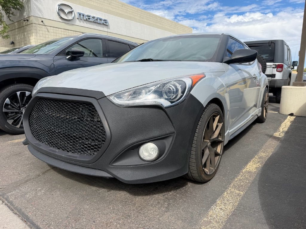 Used 2014 Hyundai Veloster Turbo R-Spec FWD image 2