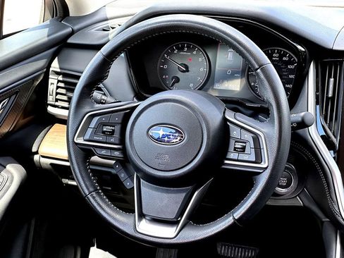 Used 2022 Subaru Outback Premium image 26