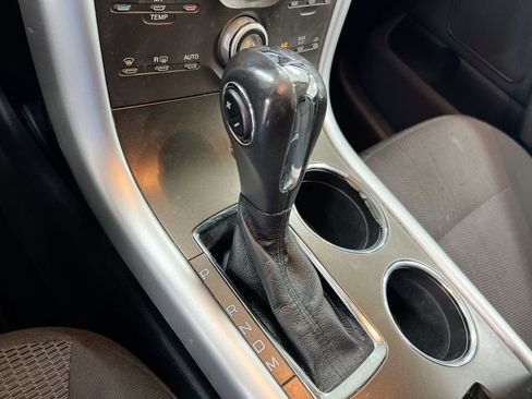 Used 2012 Ford Edge SEL FWD image 18
