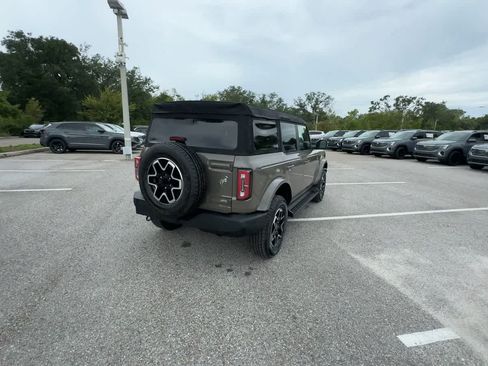 Used 2025 Ford Bronco Outer Banks AWD/4WD image 7