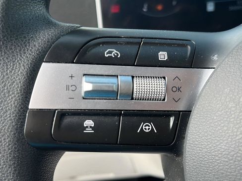 Used 2025 Hyundai Tucson SEL image 14