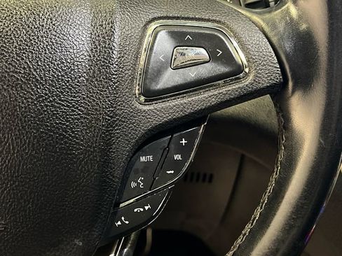 Used 2017 Lincoln MKC Reserve image 22