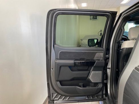 New 2023 Ford F150 Lightning Platinum image 15