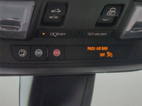 Used 2021 Cadillac XT6 Premium Luxury image 13