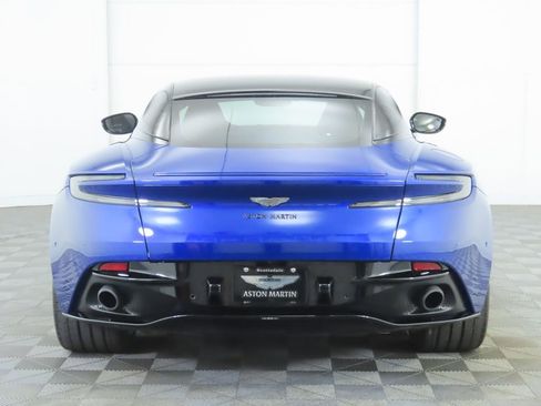 Used 2018 Aston Martin DB11 V12 image 6