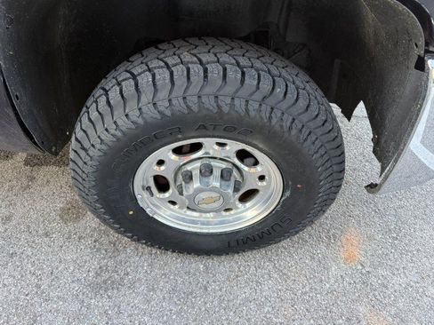 Used 2010 Chevrolet Silverado 2500 W/T image 14