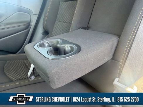 Used 2021 GMC Terrain SLE AWD/4WD image 24