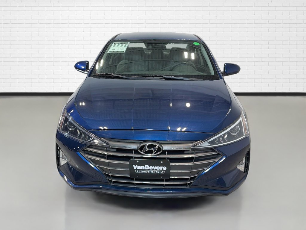 Used 2020 Hyundai Elantra SE FWD image 2