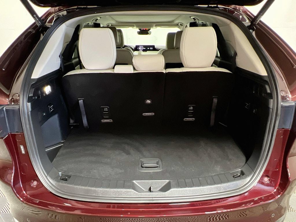 Used 2024 MAZDA CX-90 Plug-In Hybrid w/ Premium Plus AWD/4WD image 22