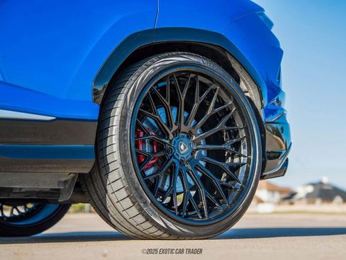 Used 2019 Lamborghini Urus image 79