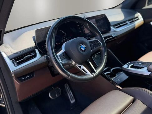 Used 2023 BMW X1 xDrive28i w/ M Sport Package AWD/4WD image 11