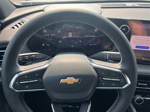 New 2025 Chevrolet Traverse LT w/ LPO, Floor Liner Package image 15