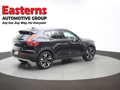 Used 2025 Volvo XC40 B5 Plus AWD/4WD image 42