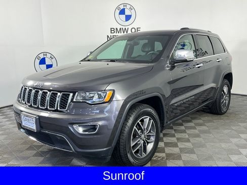 Used 2017 Jeep Grand Cherokee Limited w/ Trailer Tow Group IV image 3