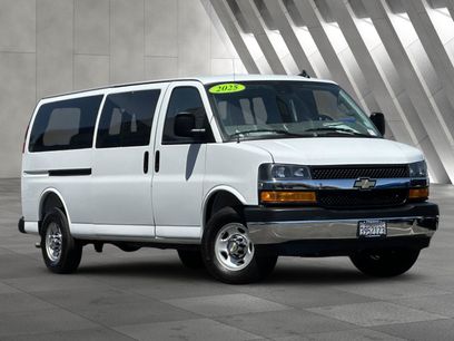 Used 2025 Chevrolet Express 3500 LT w/ LT Preferred Equipment Group