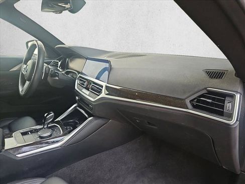Used 2023 BMW 430i Coupe w/ M Sport Package RWD image 18