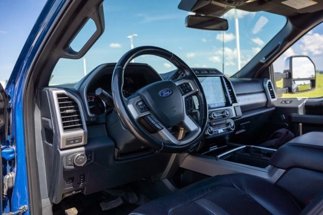 Used 2022 Ford F450 Platinum w/ FX4 Off-Road Package AWD/4WD image 14