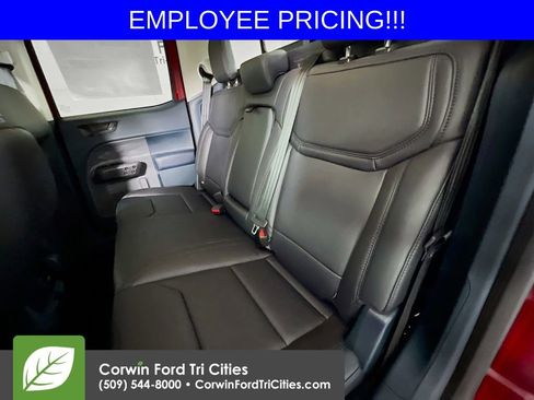 New 2026 Ford Maverick Lariat w/ Black Appearance Package AWD/4WD image 26