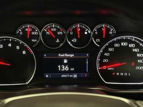 Used 2019 Chevrolet Silverado 1500 LT w/ Convenience Package AWD/4WD image 21