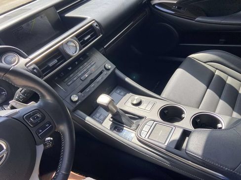Used 2015 Lexus RC 350 w/ Navigation System Package RWD image 26
