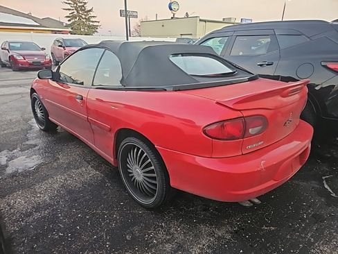 Used 2000 Chevrolet Cavalier Z24 image 2