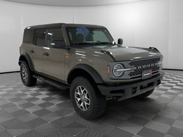 Used 2025 Ford Bronco Badlands AWD/4WD image 7