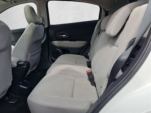 Used 2021 Honda HR-V EX image 16