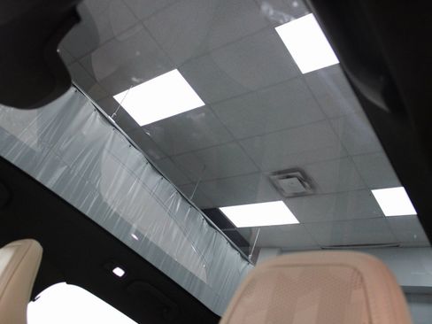 Used 2021 Polestar Polestar 2 image 17