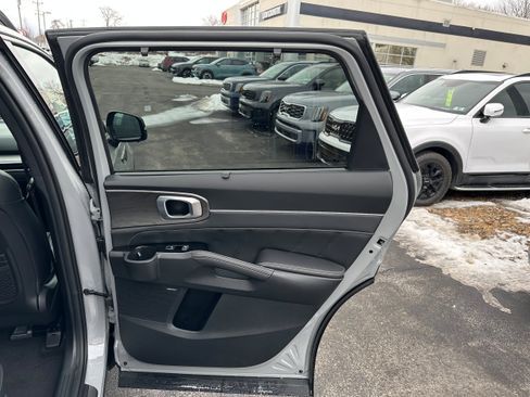 New 2026 Kia Sorento AWD image 24