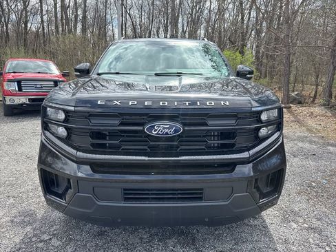 New 2026 Ford Expedition Max Active image 2