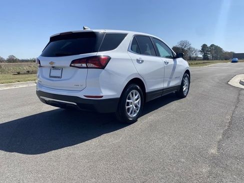Used 2024 Chevrolet Equinox LT image 5