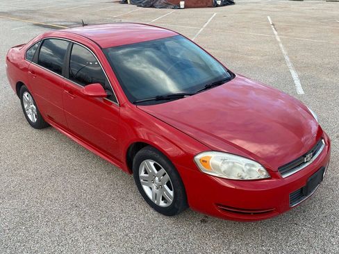 Used 2013 Chevrolet Impala LT FWD image 4