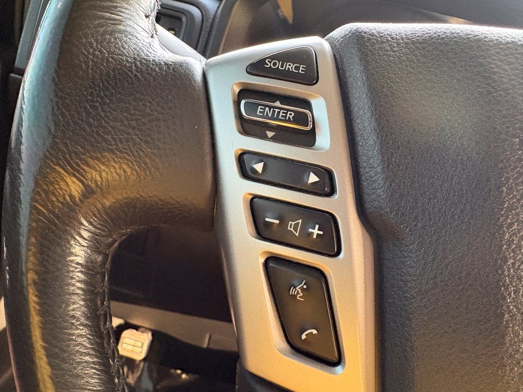 Used 2024 Nissan Titan SV w/ SV Convenience Package AWD/4WD image 37