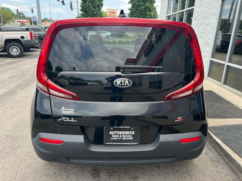 Used 2021 Kia Soul S FWD image 6