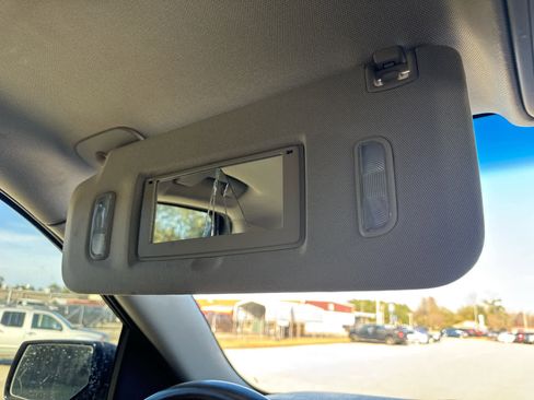 Used 2019 GMC Yukon Denali w/ Denali Ultimate Package image 38