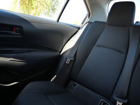 Certified 2023 Toyota Corolla LE image 12