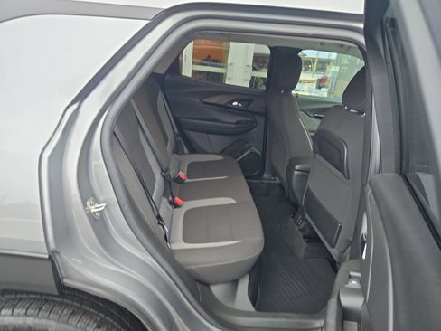 Certified 2023 Chevrolet TrailBlazer LT w/ Convenience Package image 17