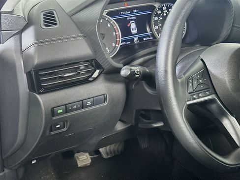 Used 2024 Nissan Sentra SV FWD image 16