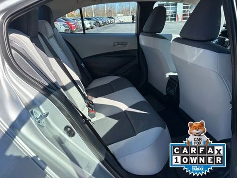 Used 2025 Toyota Corolla LE image 19