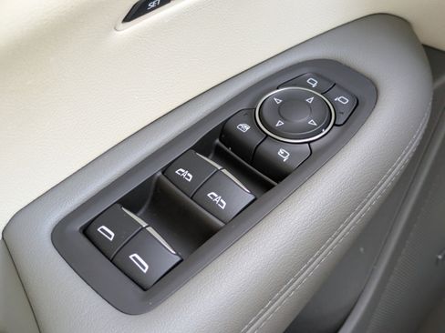 Certified 2024 Cadillac XT6 Premium Luxury w/ Technology Package image 20