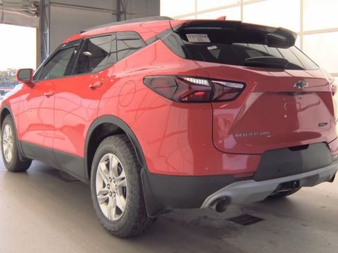 Used 2019 Chevrolet Blazer LT w/ Sound & Technology Package AWD/4WD image 5