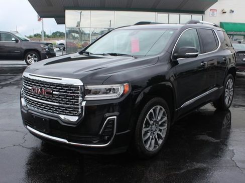 Used 2021 GMC Acadia Denali AWD/4WD image 2