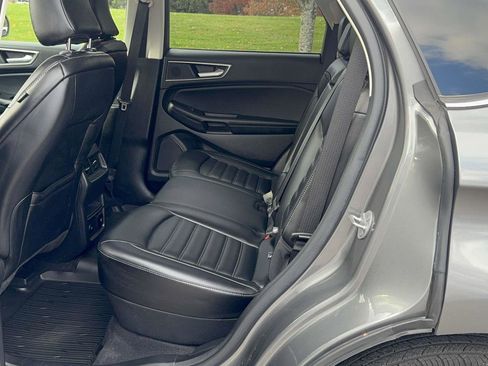 Certified 2022 Ford Edge SEL w/ Convenience Package image 12