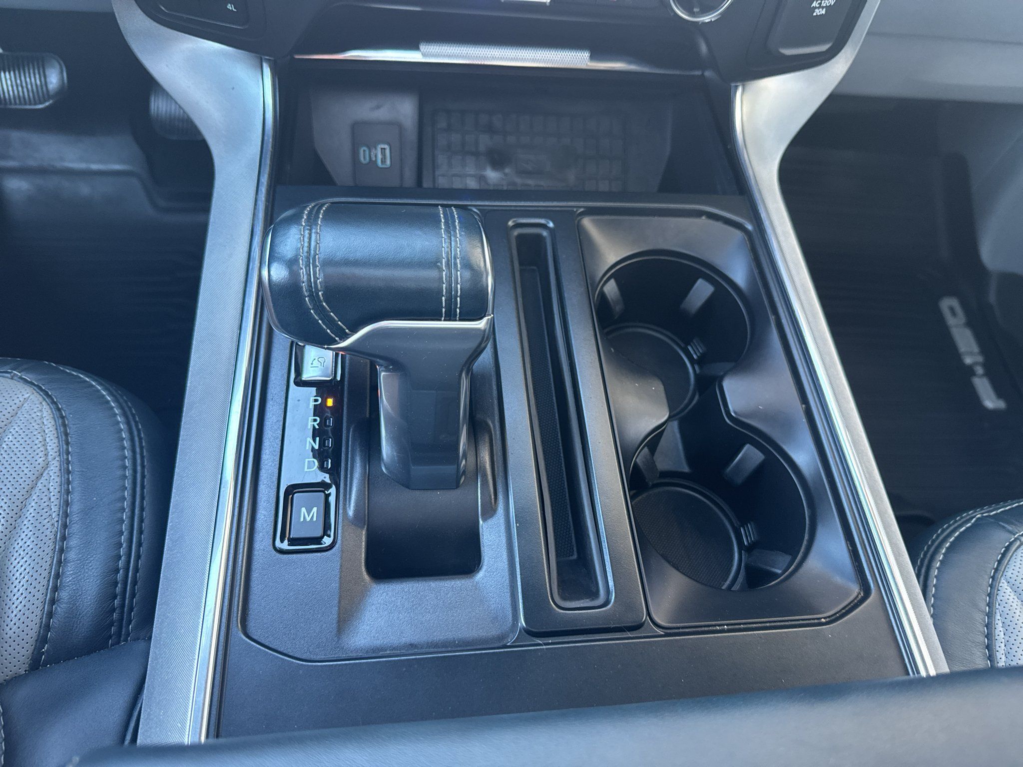 Used 2022 Ford F150 Limited AWD/4WD image 26